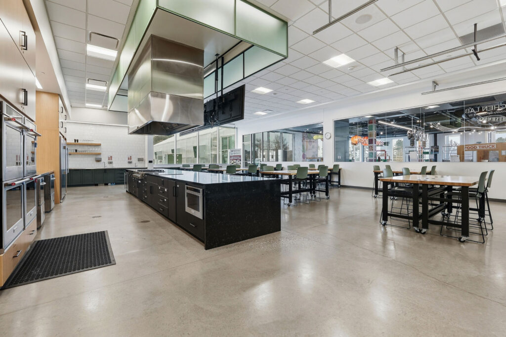 Kitchen Lab Photo Seating